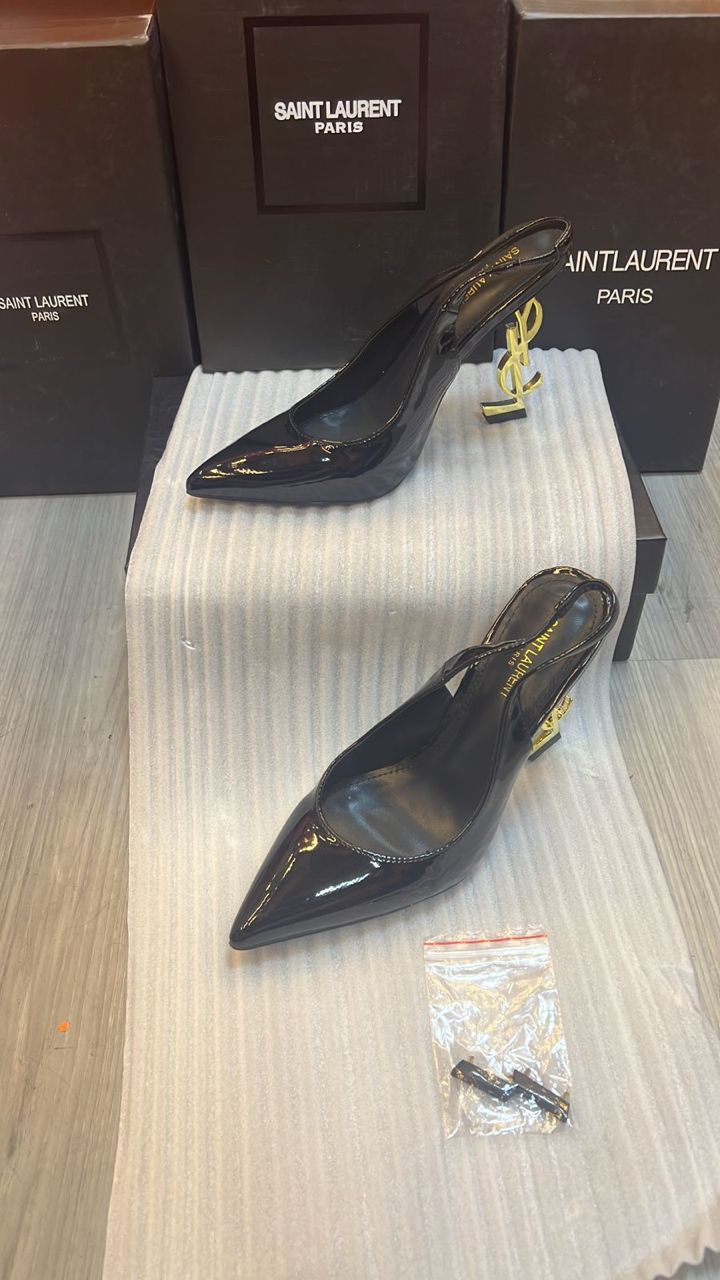 YSL PUMPS HEEL