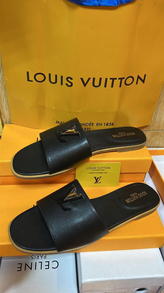 LEATHER FLAT SLIPPER