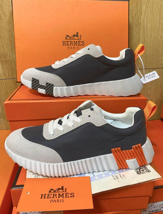 H BOUNCHING SHOE