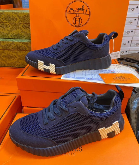 H BOUNCHING SHOE