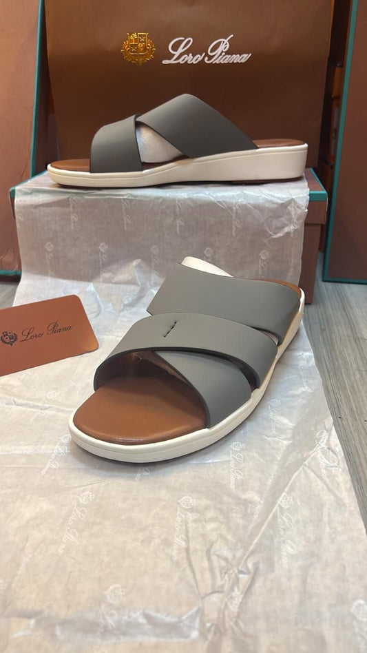 LORA FLAT SLIPPER FOR MEN